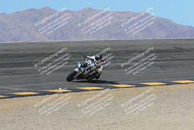 media/Mar-24-2025-Moto Forza (Mon) [[57ce5c5cff]]/3-Beginner Group/Session 2 Bowl/